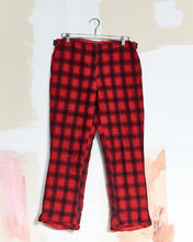 Load image into Gallery viewer, 1960s Woolrich Hunting Trousers 32x28
